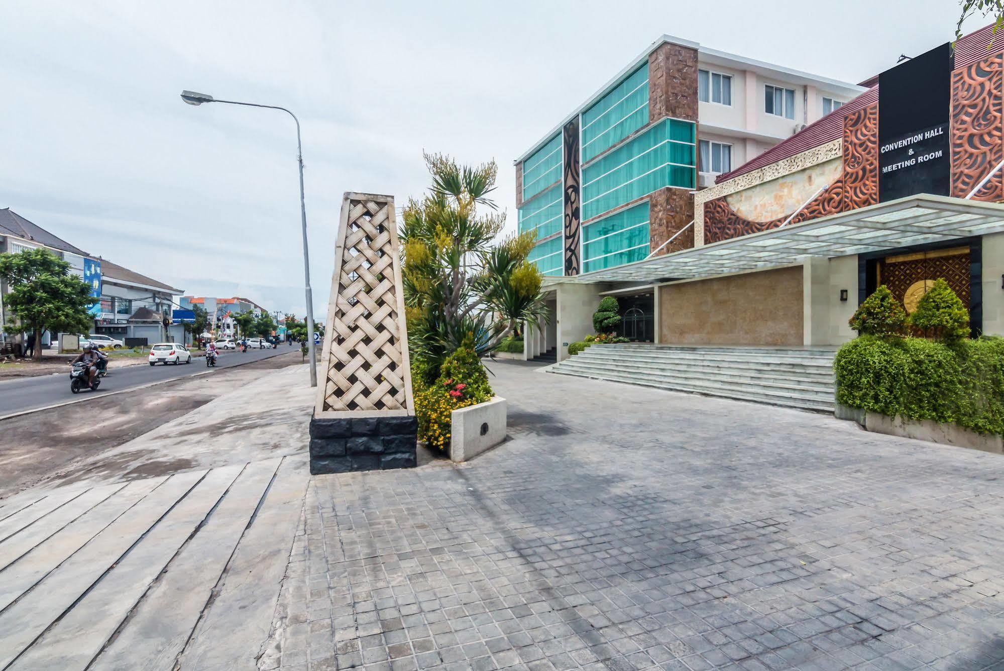 Zen Rooms Denpasar Marlboro Exterior foto